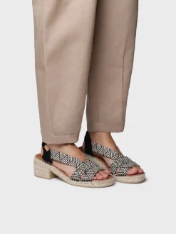 Toni Pons Cuñas Medias | Abiertas | DALYN - Alpargata de mujer con tacón ancho y elásticos bicolor | DALYN