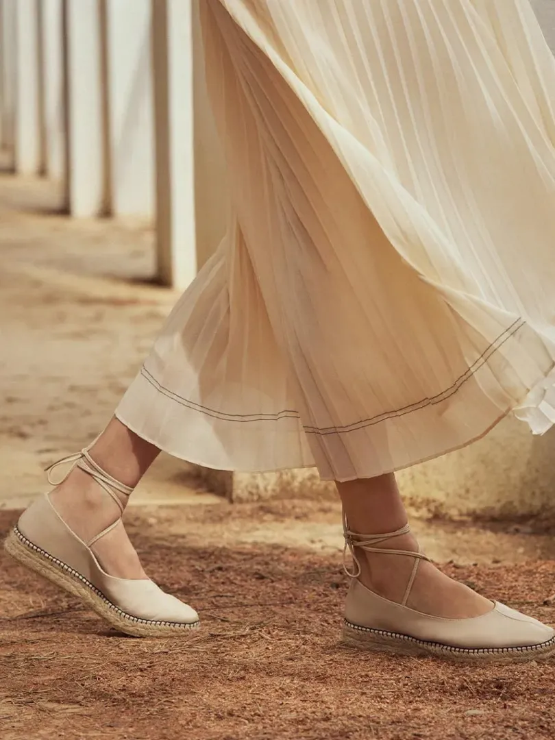Toni Pons Planas | DAMETA - Alpargata tipo bailarina de piel para mujer | DAMETA