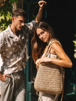 Toni Pons Bolsos | DOROTHY - Bolso de rafia de papel con tira removible | DOROTHY