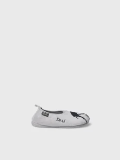 Toni Pons Slippers | ELEFANT - Zapatillas de casa para niños inspiradas en la obra de Salvador Dalí | ELEFANT