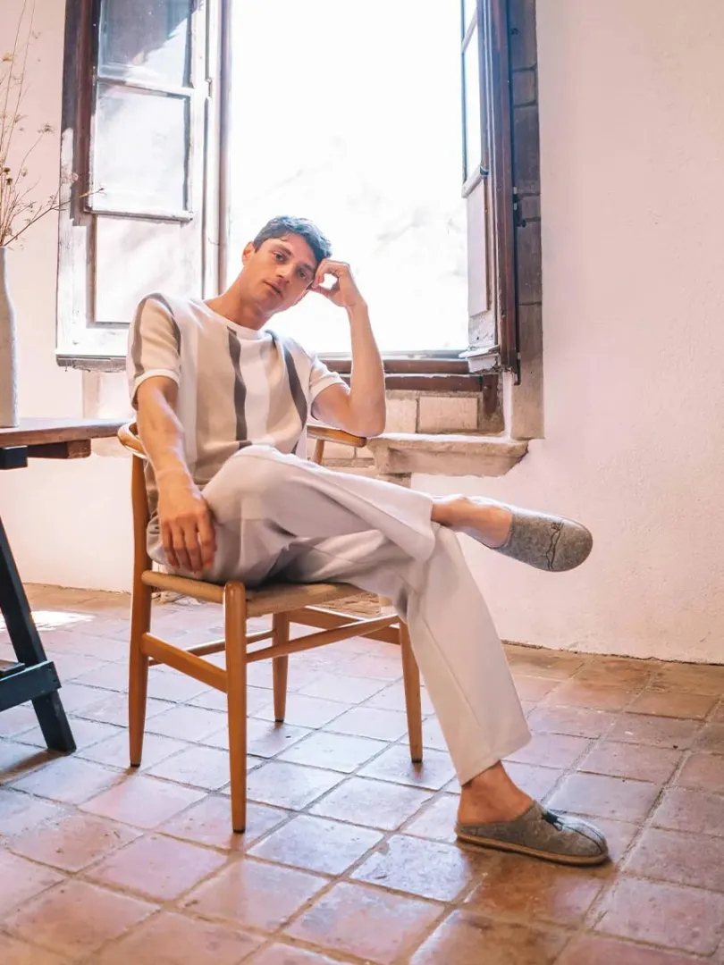 Toni Pons Slippers | FORTALESA - Zapatillas de casa para hombre inspiradas en la obra de Salvador Dalí | FORTALESA