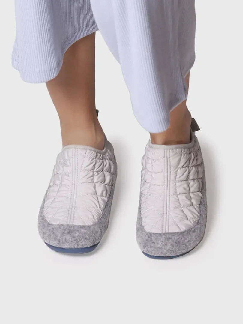 Toni Pons Slippers | MARE-UM - Slippers para mujer en fieltro y tejido acolchado | MARE-UM