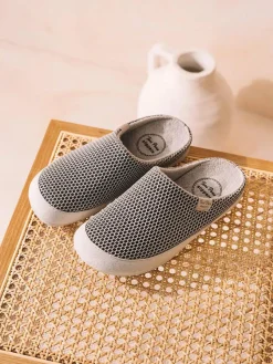 Toni Pons Slippers | MINA-GC - Zapatilla de casa tipo zueco de mujer en rejilla | MINA-GC