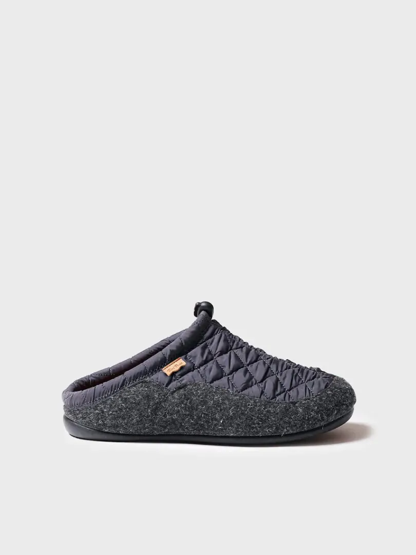 Toni Pons Slippers | NADIR-UM - Zapatilla tipo zueco para hombre en tejido acolchado y fieltro | NADIR-UM