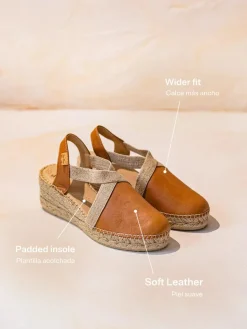 Toni Pons Cuñas Medias | Cerradas | TUNDRA - Alpargata de mujer en piel con cuña y elásticos diseñada para un calce más ancho | TUNDRA